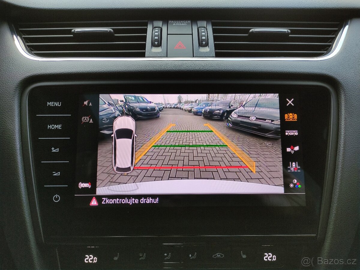 Škoda Octavia RS DSG 4x4 CANTON COLUMBUS PANORAMA - 16