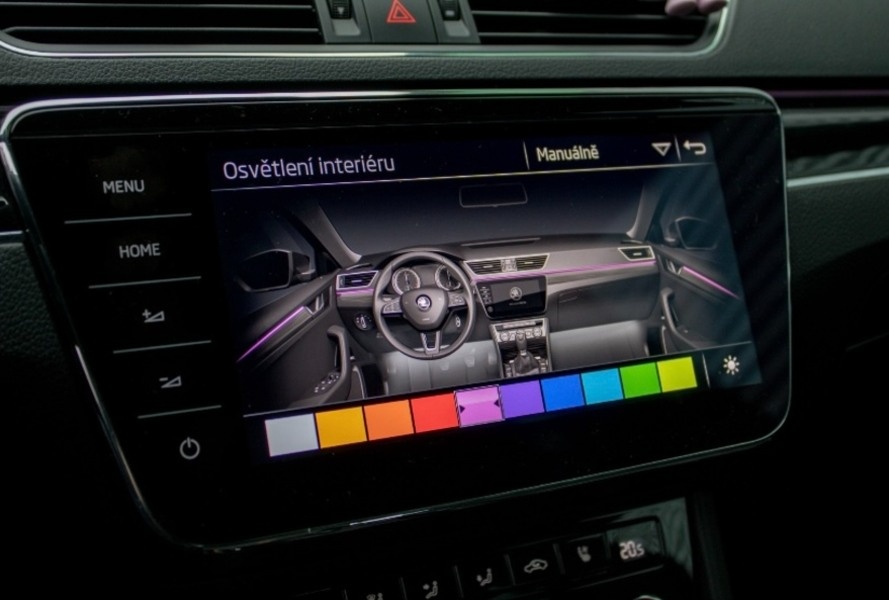 Škoda Superb Combi L&K 2.0 TSI 140 kW DSG - 16