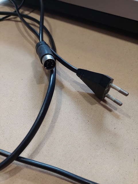 GRAMOFON TESLA MC 600Q NA OPRAVU - 16