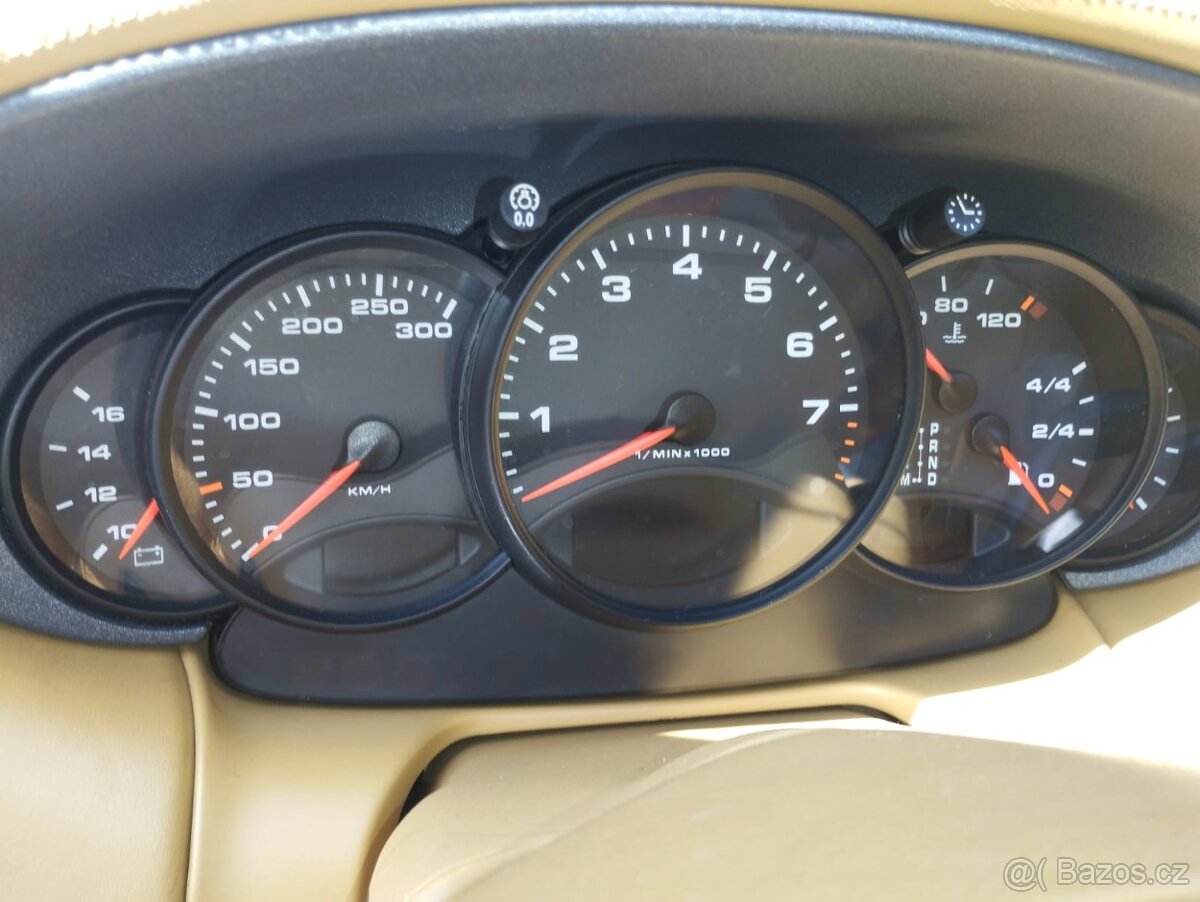 Porsche 911 996 C2 1998 jen 67 000 km, nádherná klasika - 16