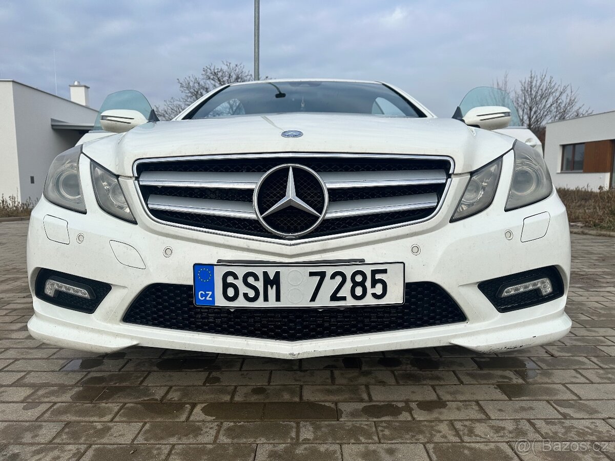 Mercedes Benz E coupe 350cdi, AMG paket, 170kW, 2. Majitel - 16