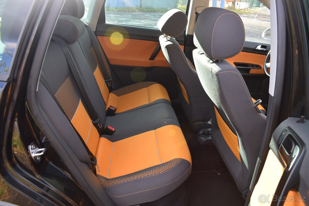 Volkswagen Polo 1,4 i CROSS,SUPER STAV - 16