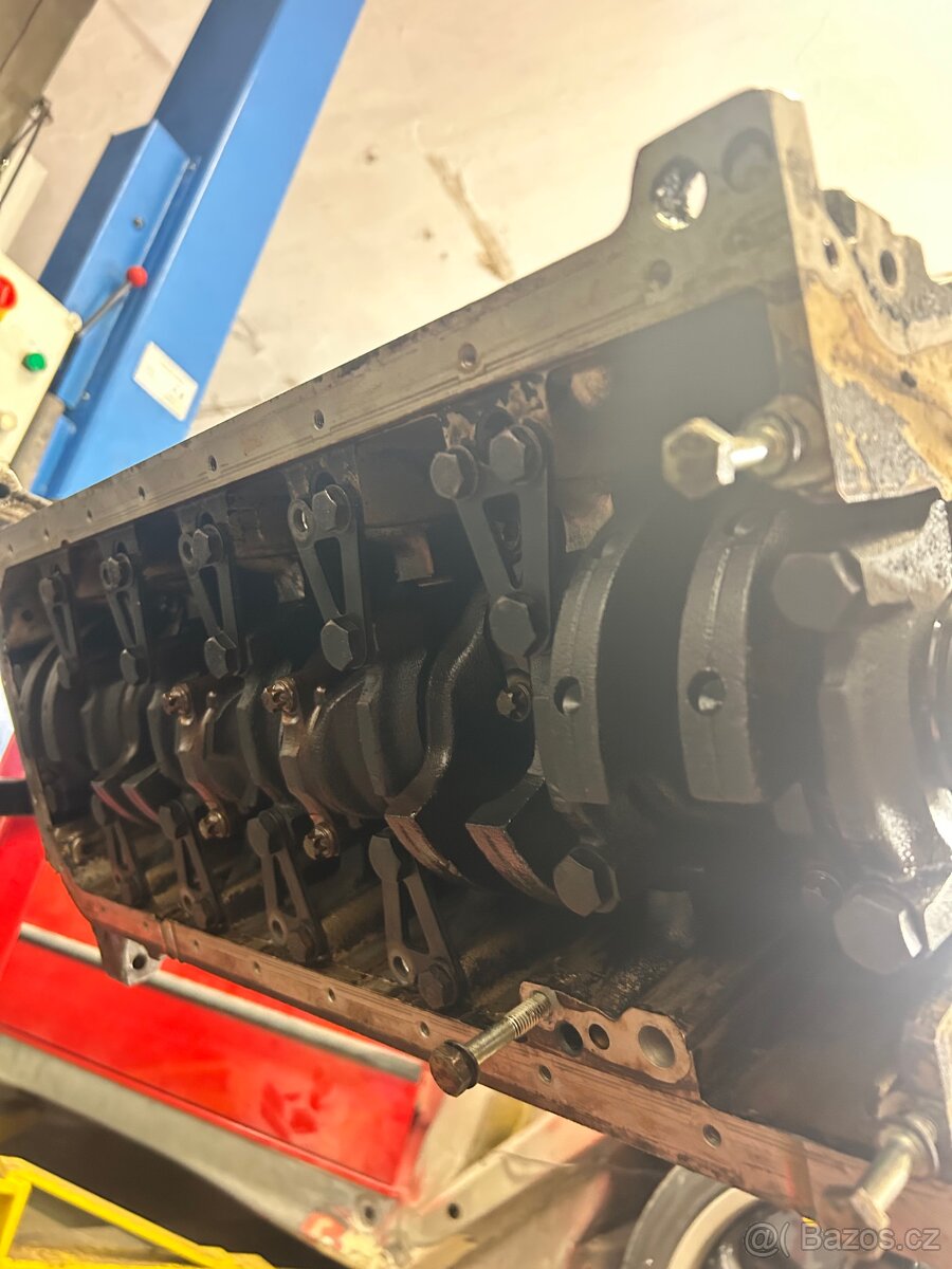 BMW m52b20 motor - 16