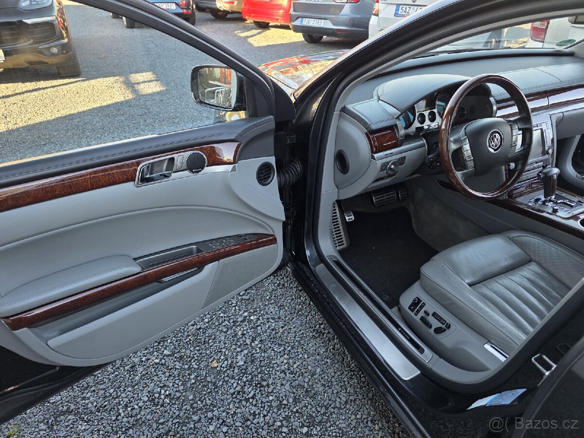 Volkswagen Phaeton
3.0 TDI Dyn Masáže solar - 16