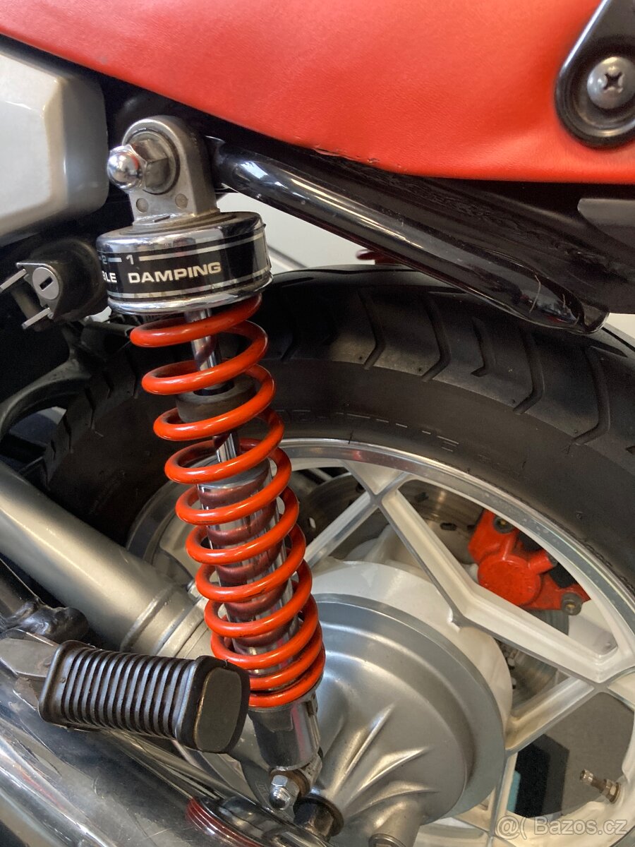 SUZUKI GS 650 Katana - 16