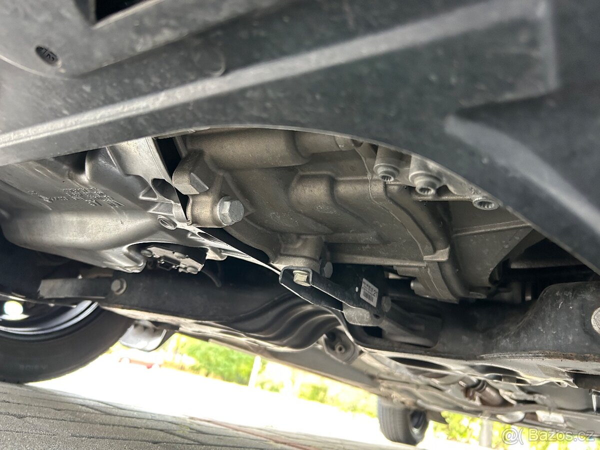 Škoda Fabia 1.2 TSI , 31 000 km , Nehavarované, 1 majitel - 16