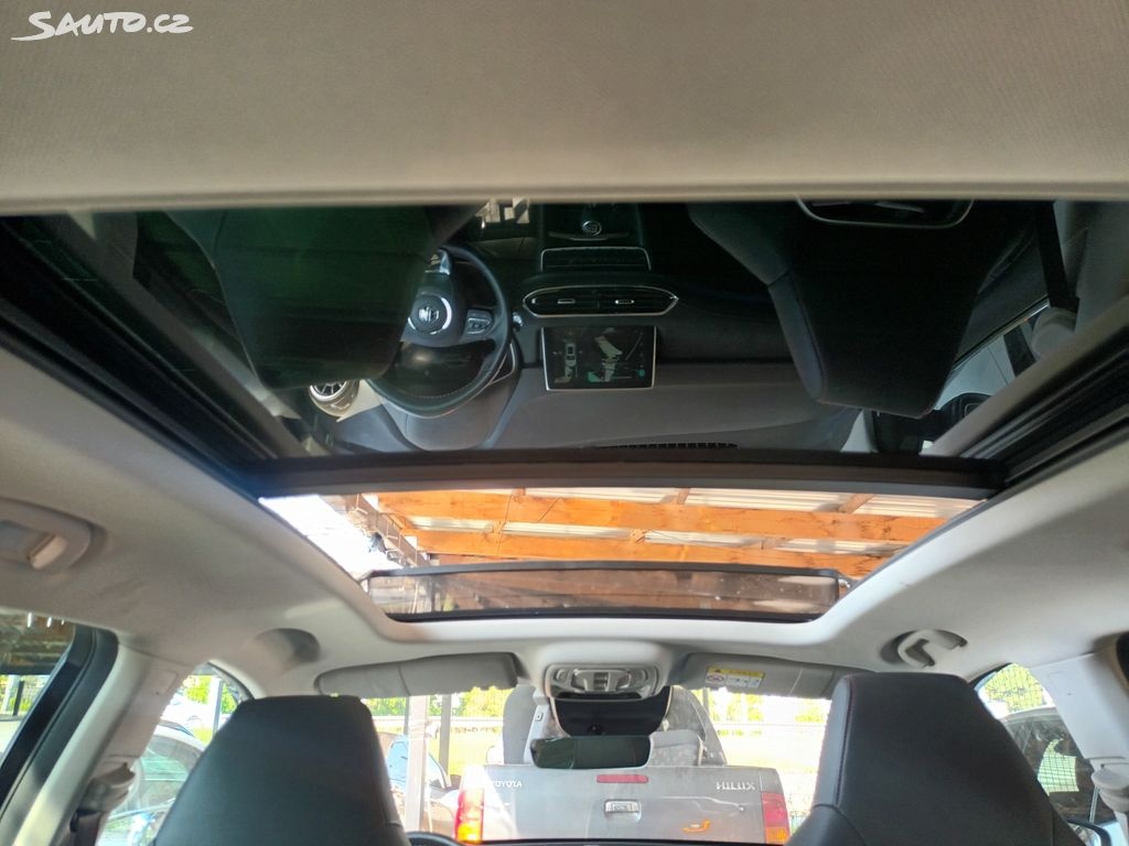 MG HS, 1.5 TGI 119KW EXCLUSIVE panora - 16