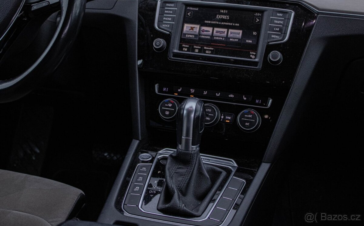 Volkswagen Passat Variant 2.0 BiTDI 2016 - 16