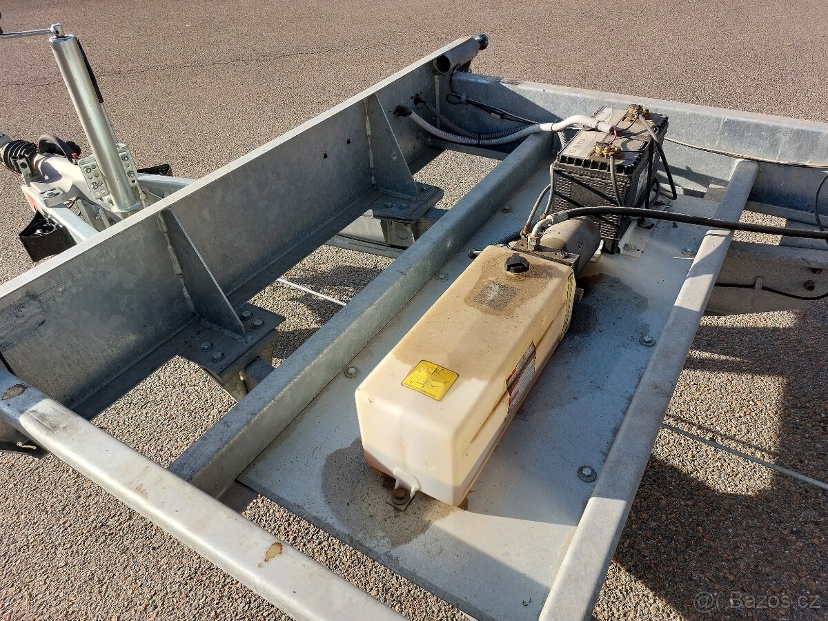 nákladní přívěs třístranný sklápěč - 16