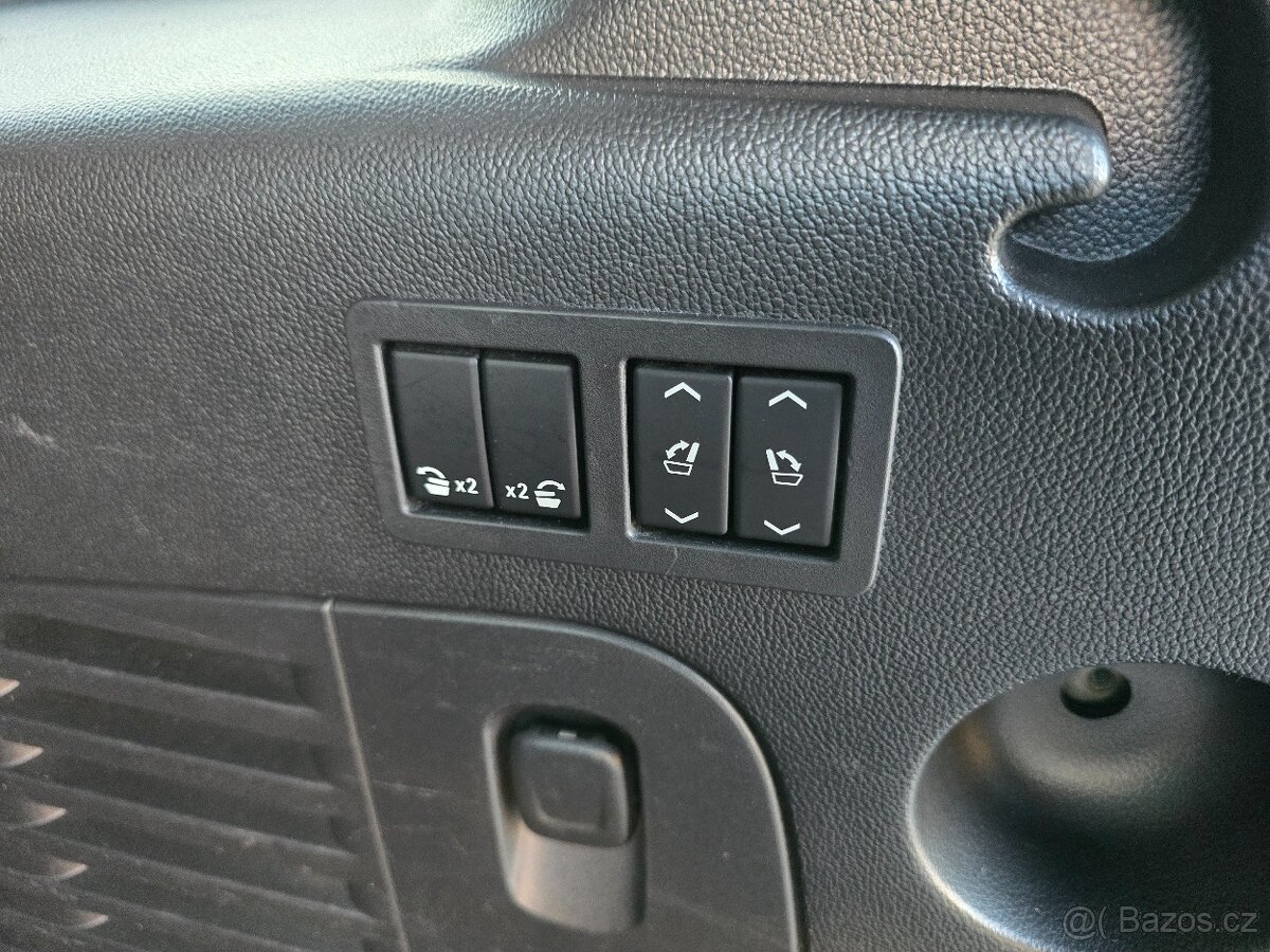 Cadillac Escalade 6.2 V8 ESV Luxury⭐426PS, 7 míst ,AWD - 16