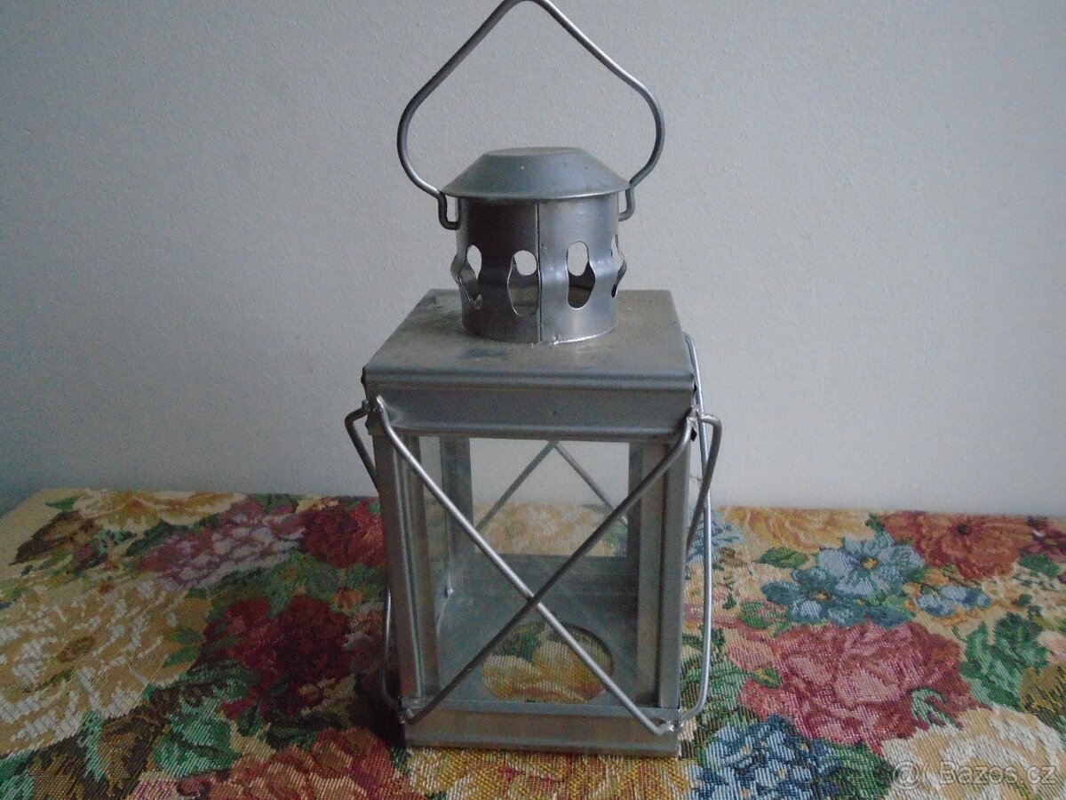 Svícny likvidace sbírky. - 16