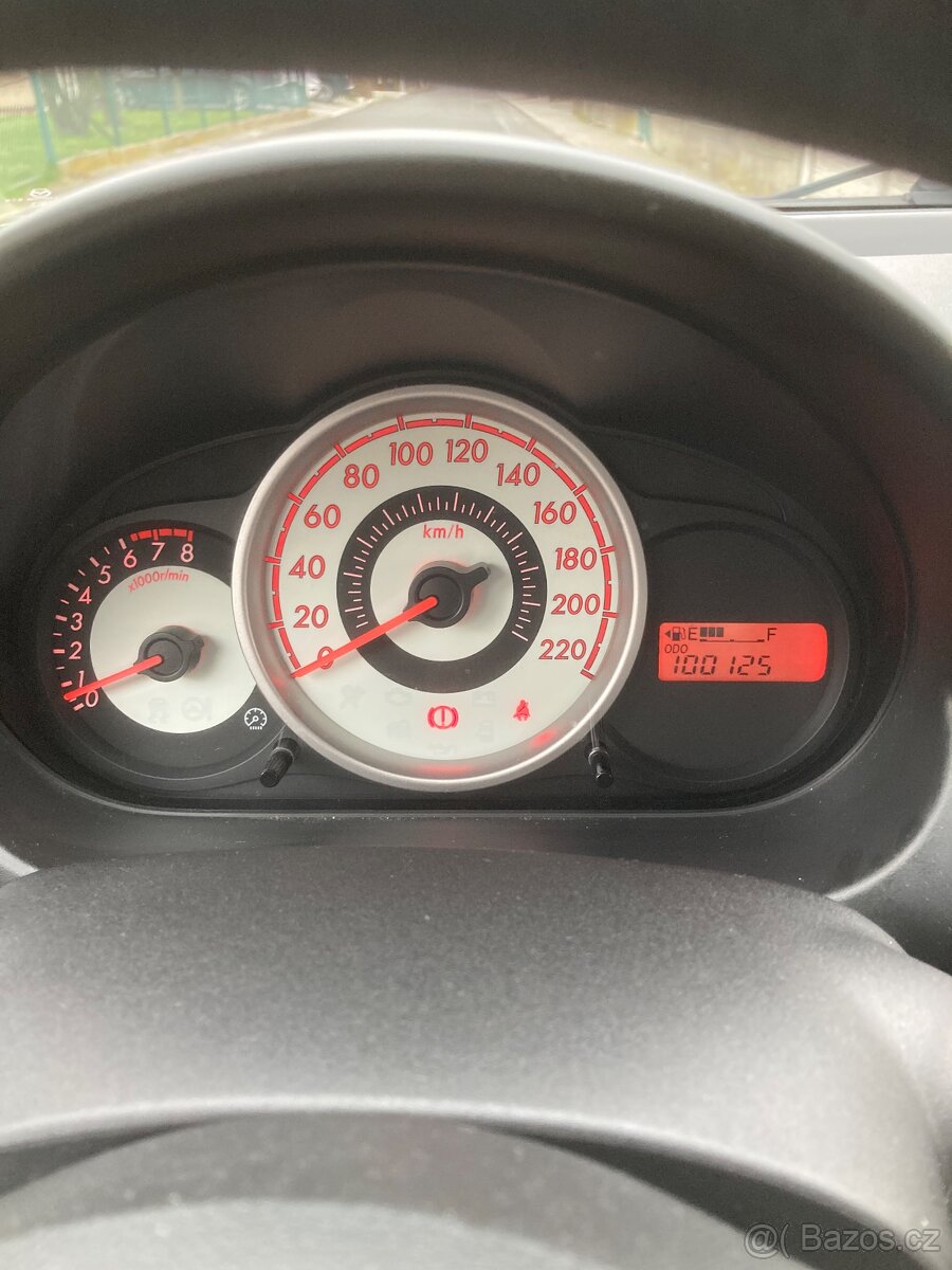 Prodám Mazda 2 1.3 55kw - 16