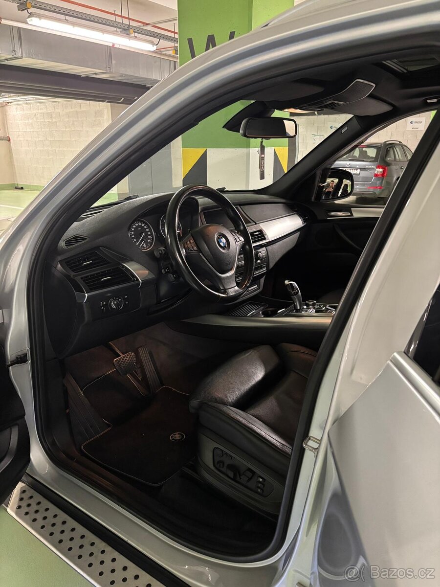 BMW X5 E70 40D 2011 - 16