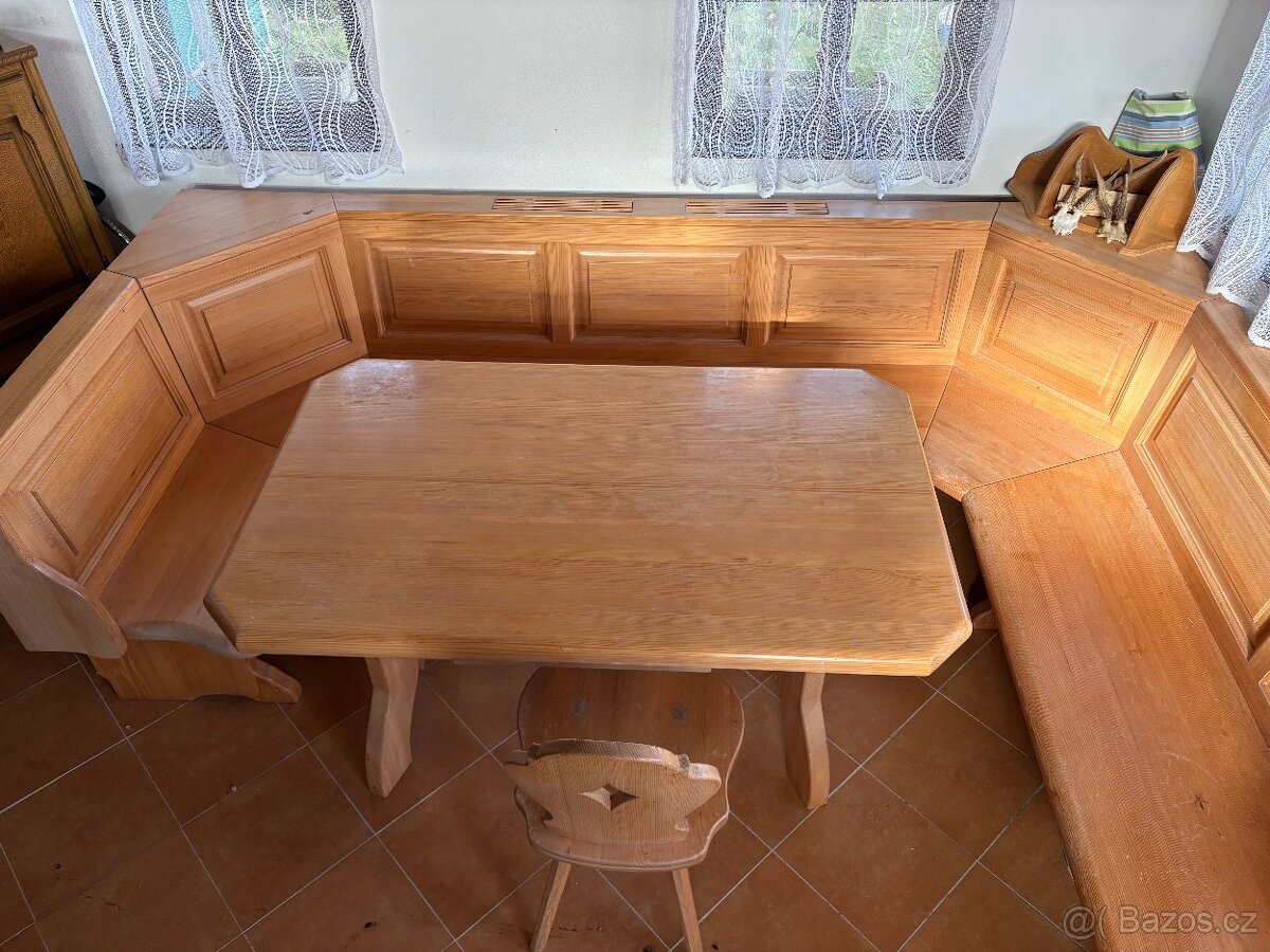 Prodám komody,skříně,kuchyň,botník,rohové sezení z masivu - 16