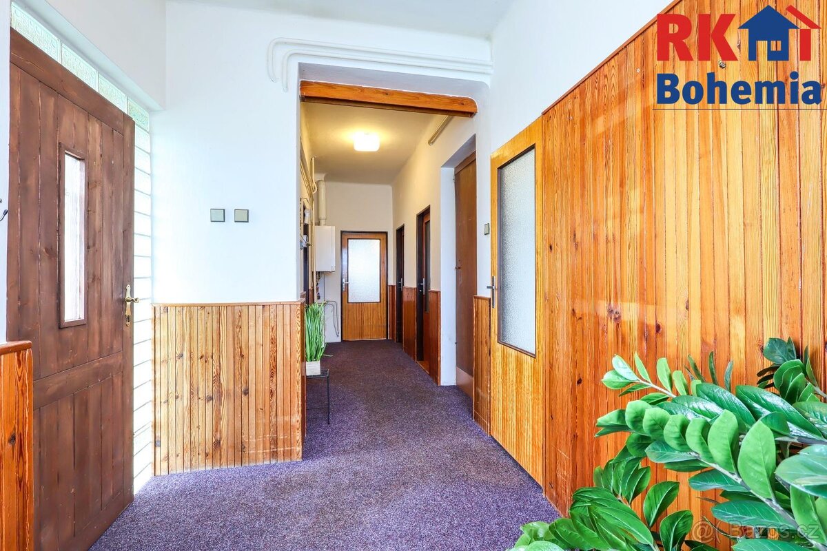 Prodej rodinného domu 2+1 s garáží s pozemkem 1177 m2 v Česk - 16