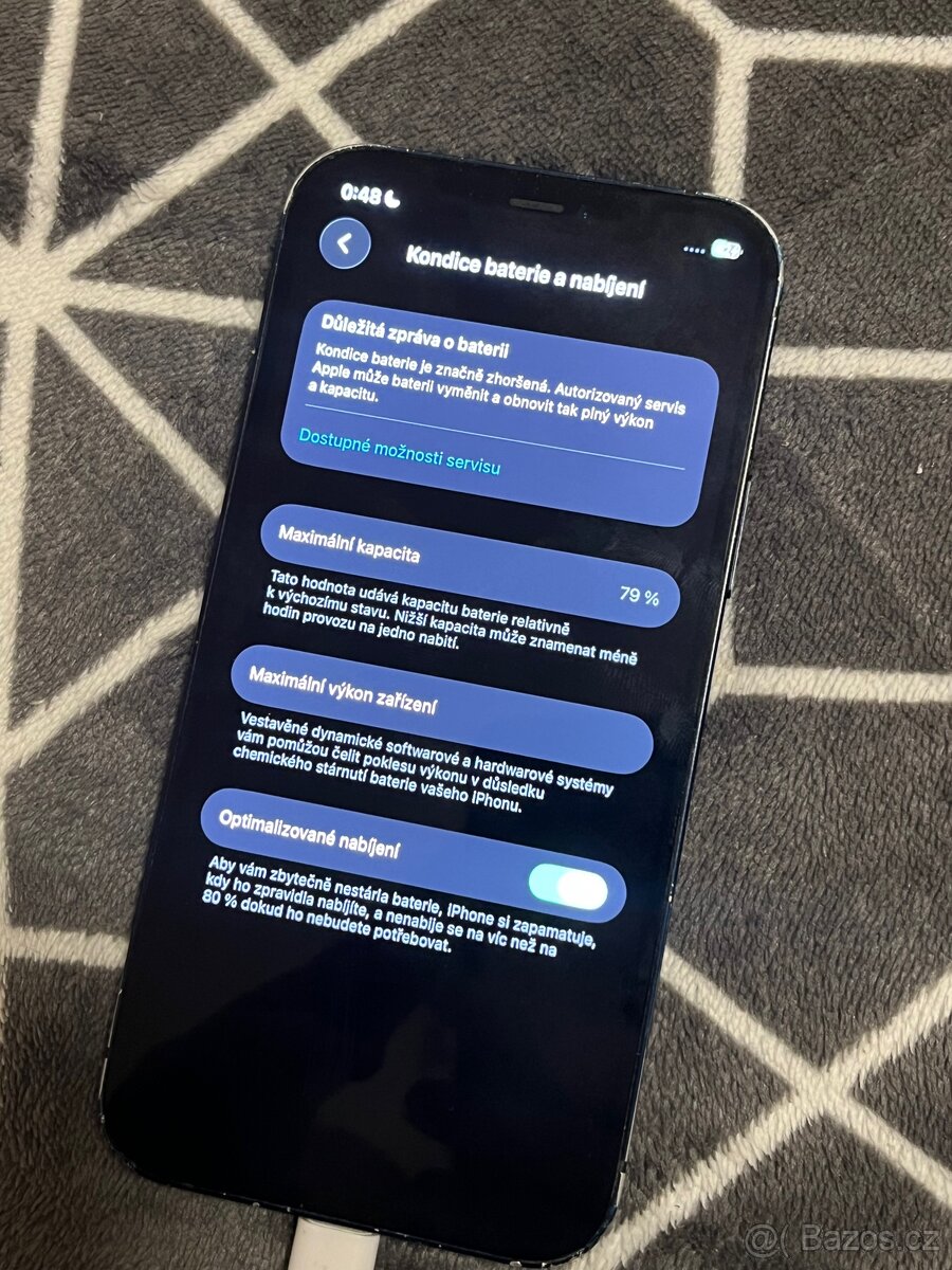IPhone 12 Černý - 16