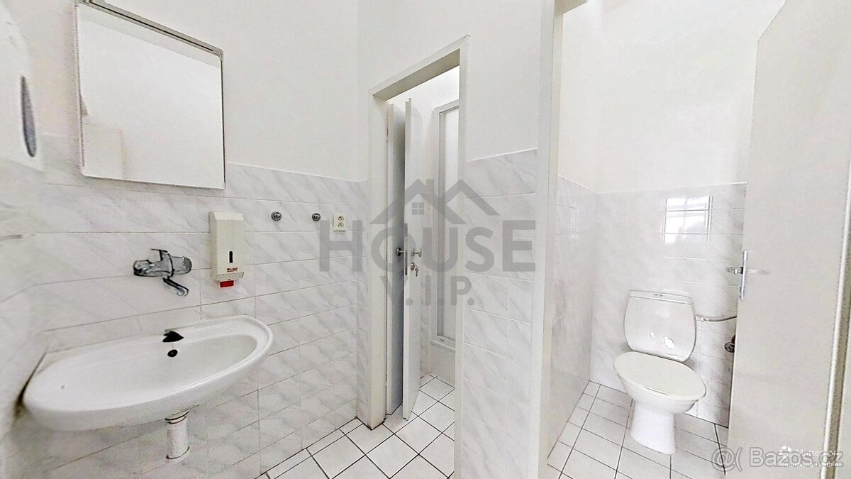 Pronájem kanceláří 38 m² – Kreativní centrum The Archive, Pr - 16