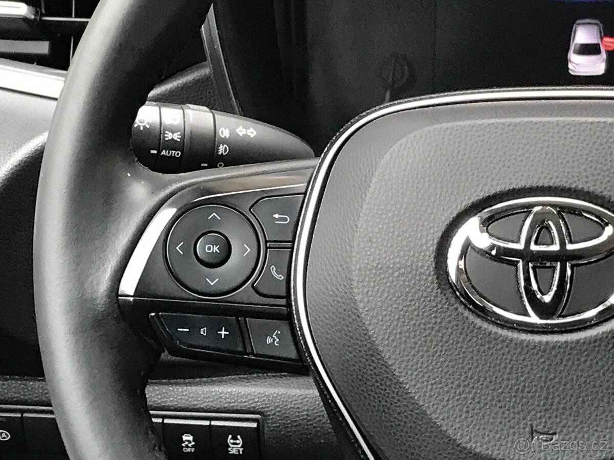Toyota Corolla Hybrid - 2022 - 16