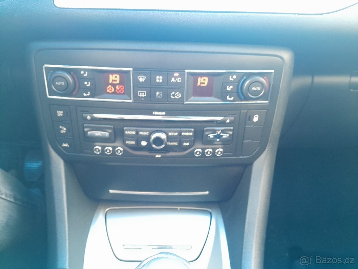 Citroen C5x7 2009 2.0hdi - 16