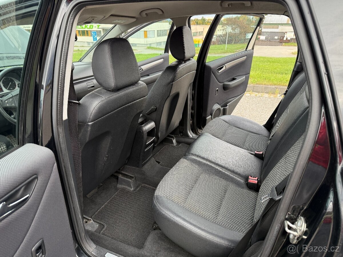 2010 Mercedes B180 CDI, automat - 16