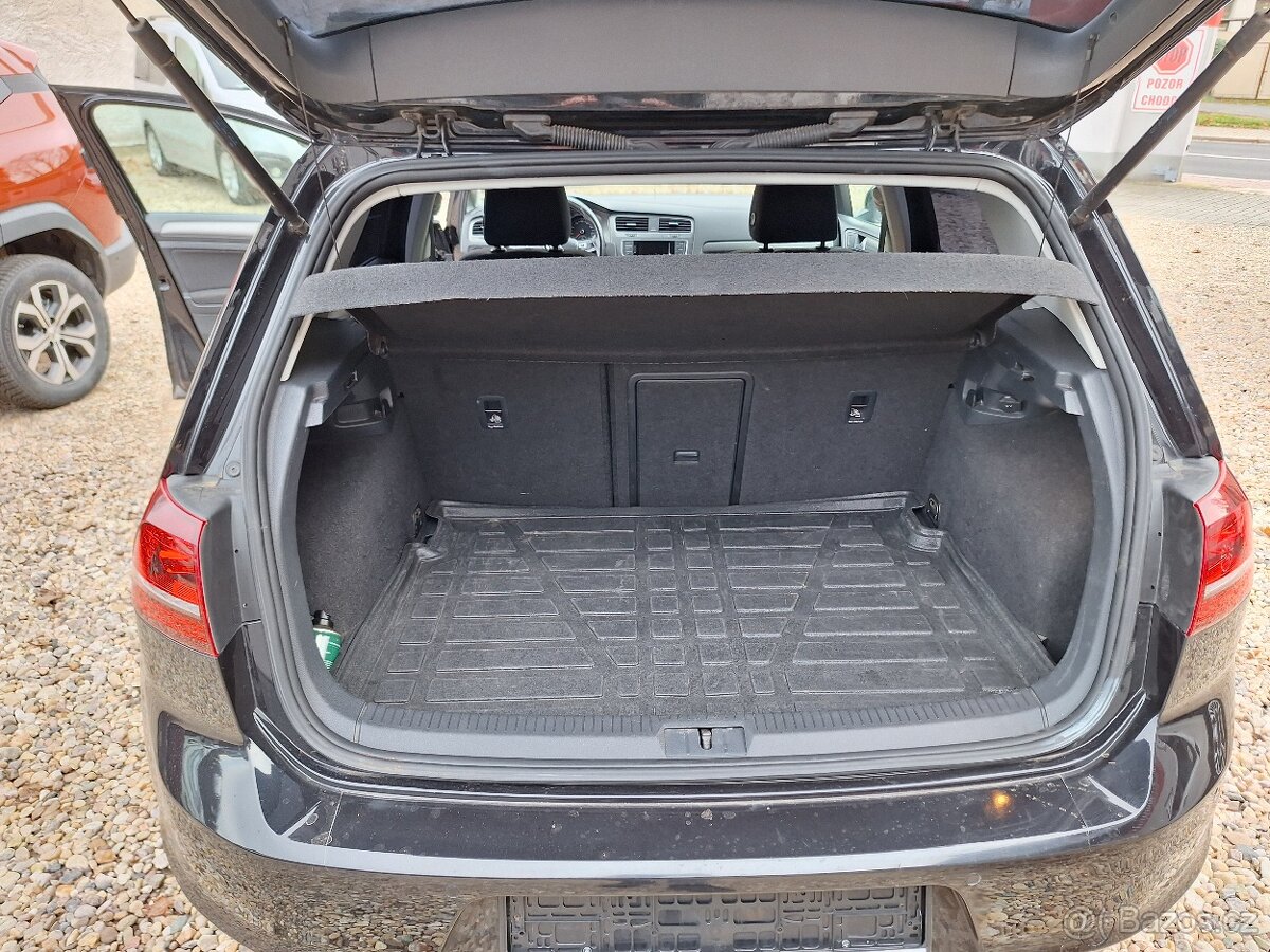 Volkswagen Golf VII 1.6 TDi 77KW Servisní kniha - 16