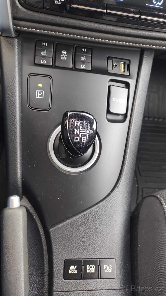 Toyota Auris 1.8i Hybrid, Combi. - 16