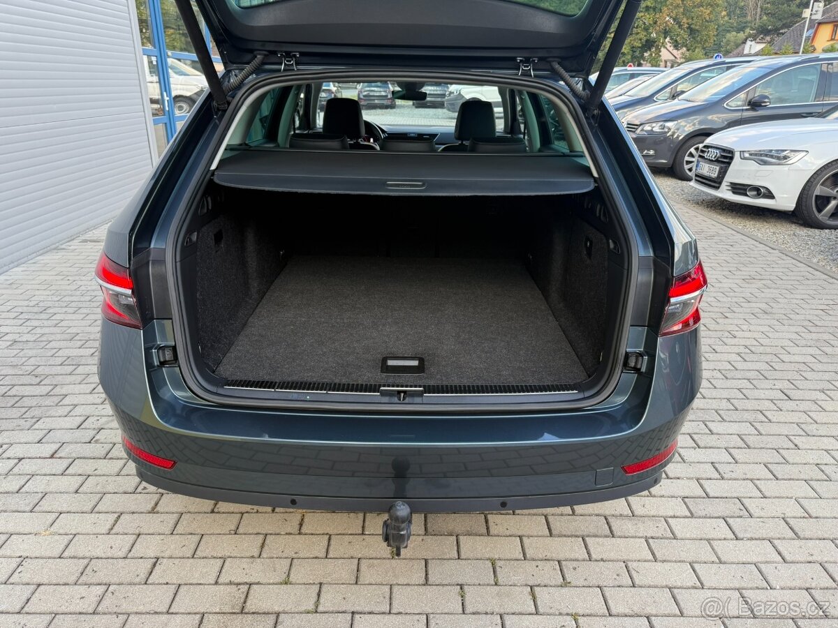 Škoda SUPERB TDi EVO DSG MATRIX VIRTUAL KŮŽE KAMERA TAŽNÉ - 16
