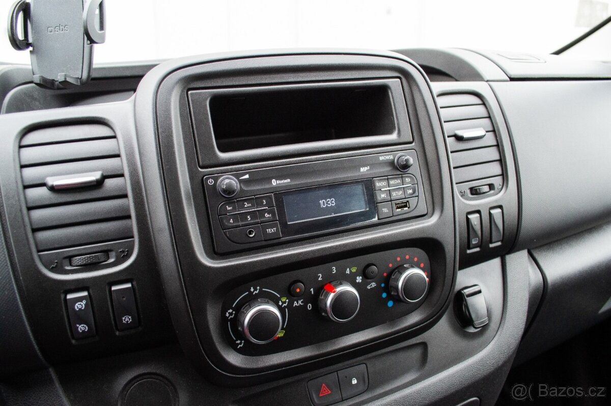 Renault Trafic Kombi Van Energy dCi 145 L2 - 16