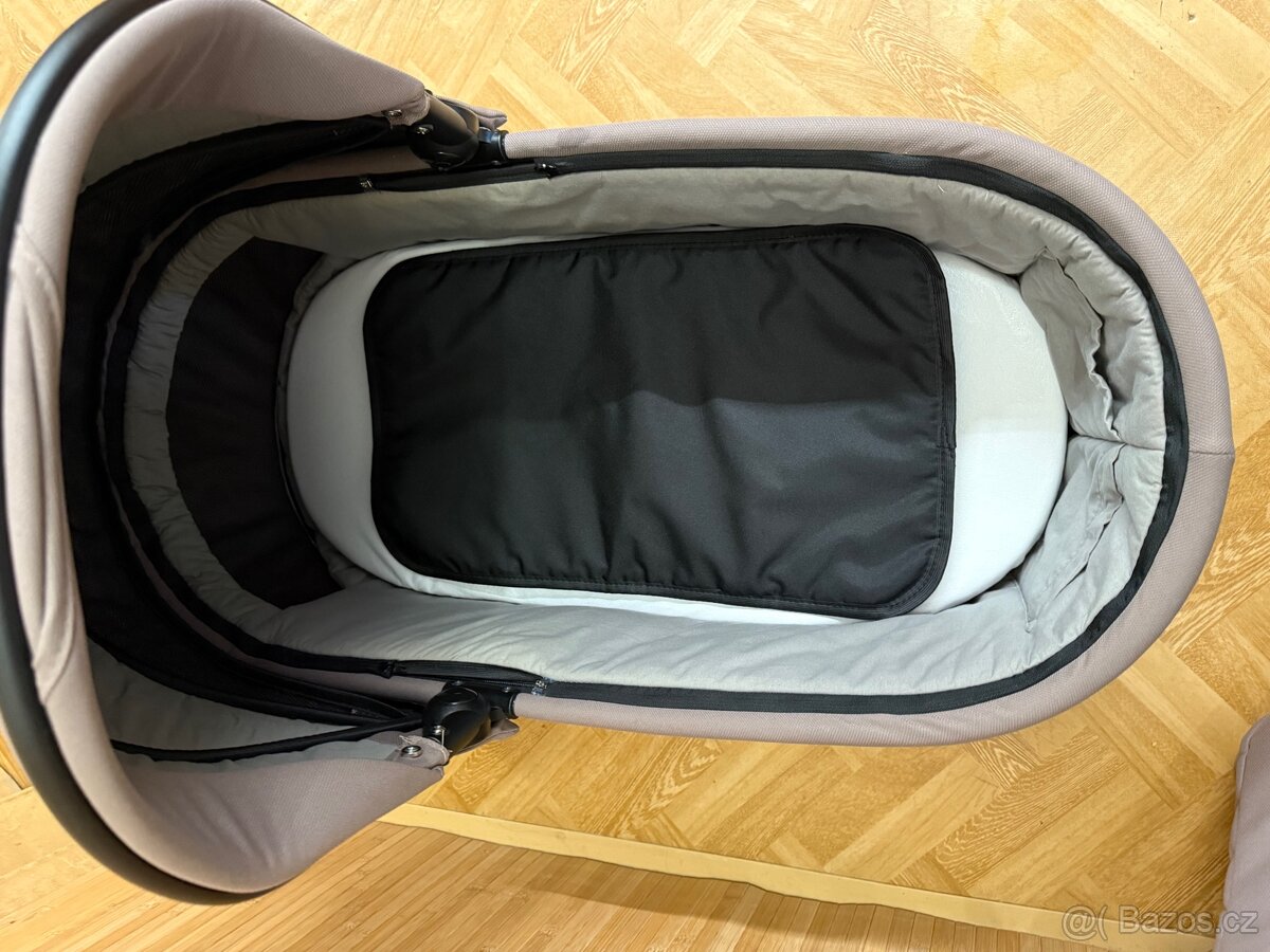 Kočárek Roan ivi Cocoa 2024 - 16