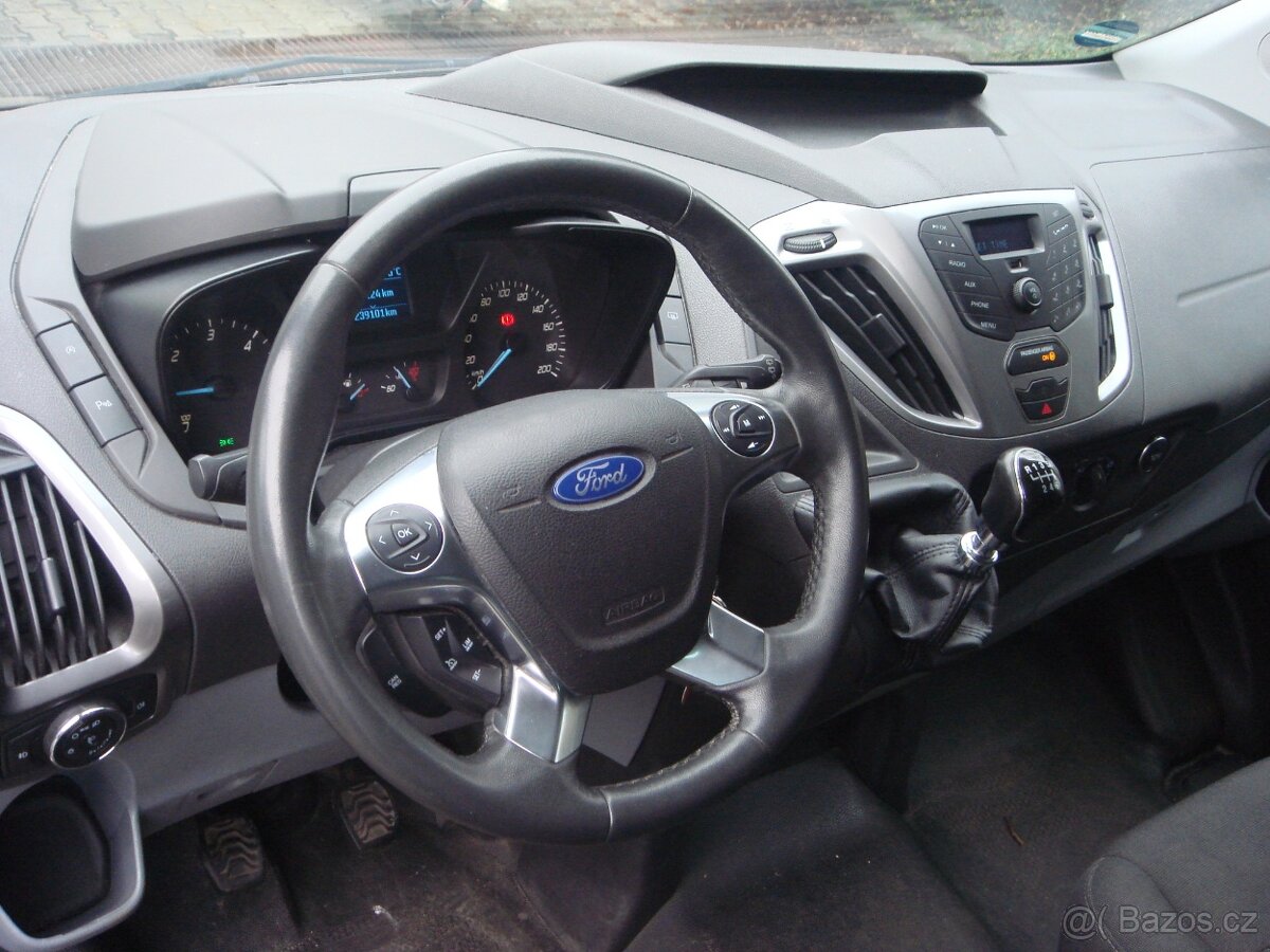Ford Transit custom 2.2tdci 92kw 9 míst dlouhý 2014 - 16
