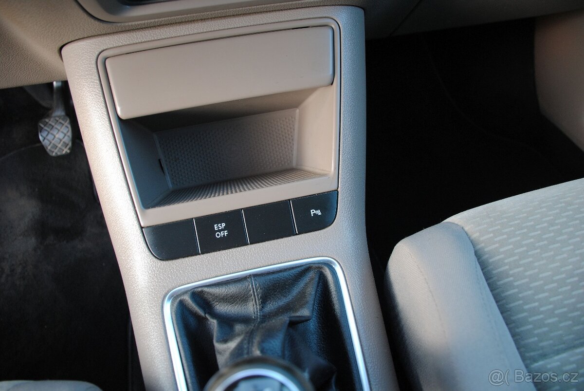 VW GOLF 6 PLUS 1.4TSi 90kW - naj. 136 000km - 16