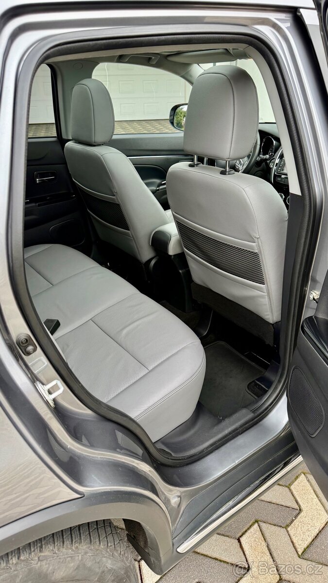 PEUGEOT 4008 ALL 1.6Hdi 84kw 4x4 - 16