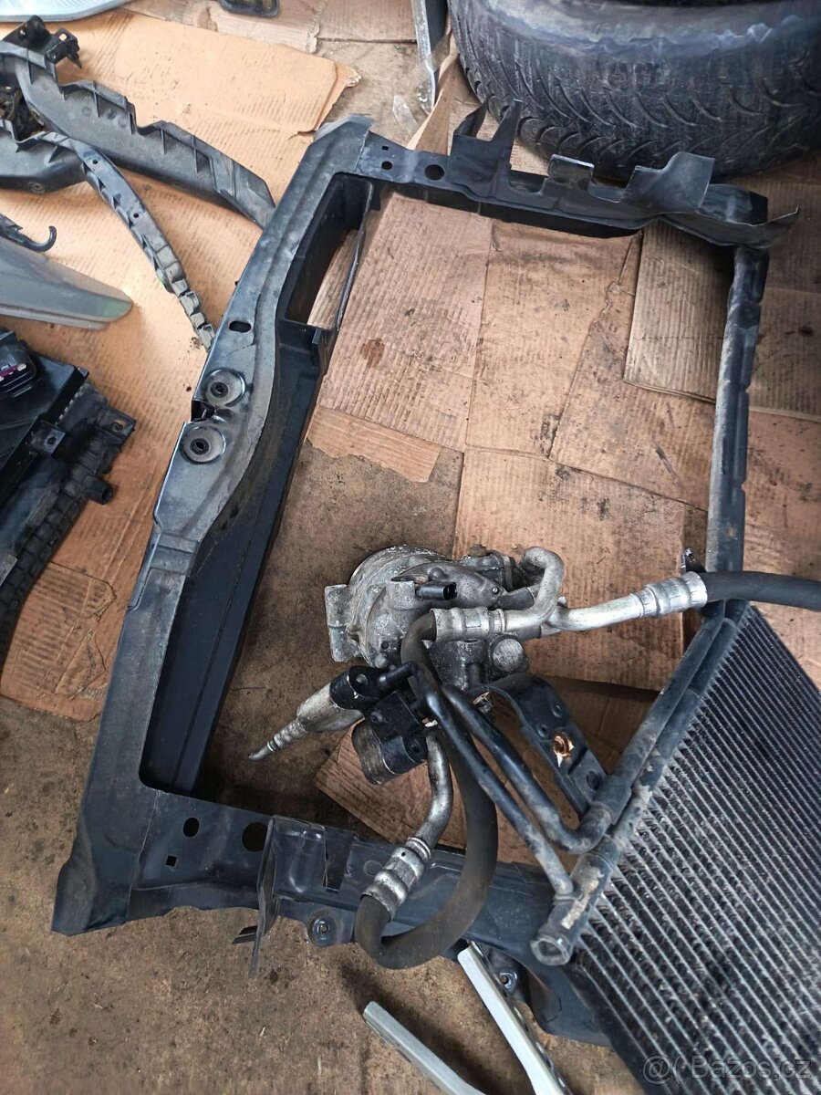 předek komplet Octavia 2 před FL stříbrná 9102 - 16