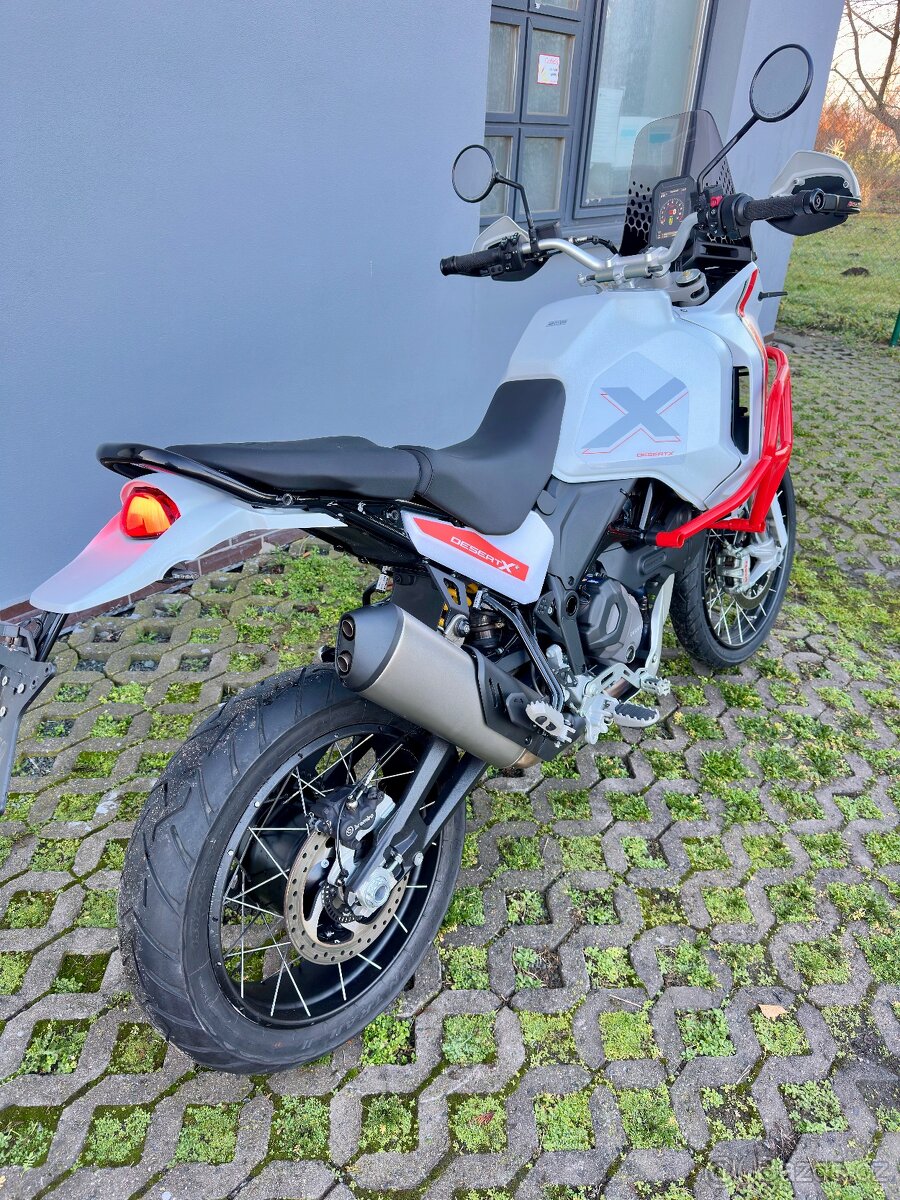 Ducati desert X - 16
