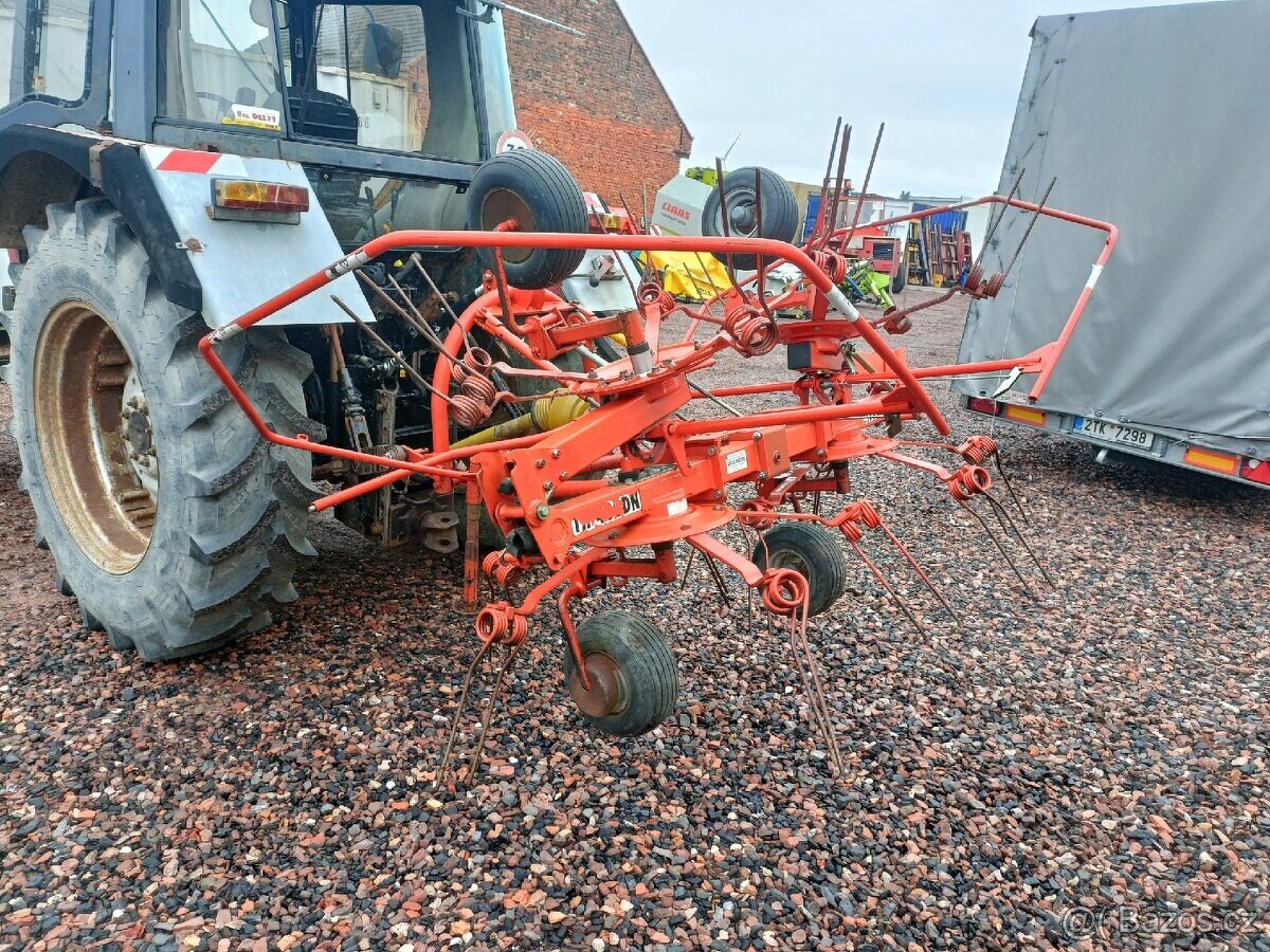 4,0m Obraceč sena FELLA TH400 DN - lehký jen 260kg - 16