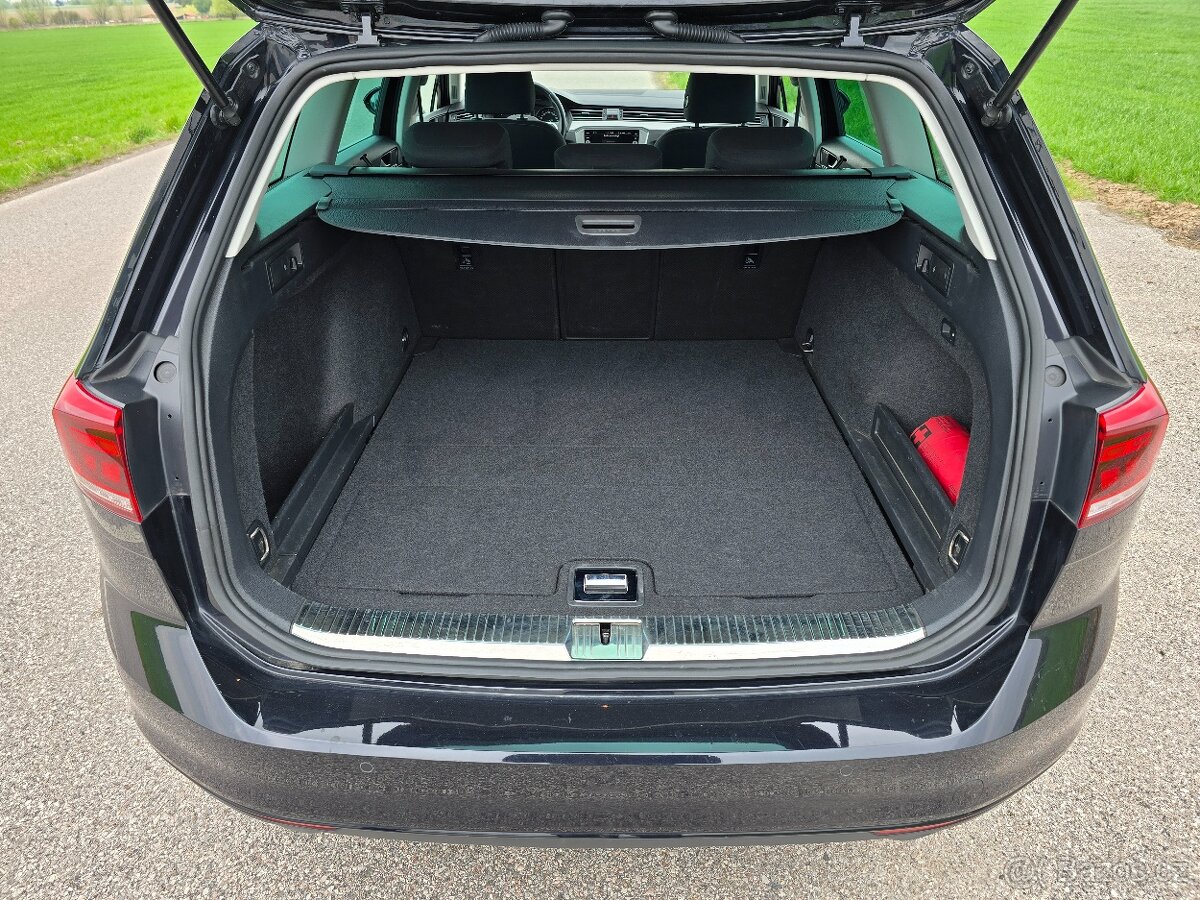 VOLKSWAGEN Passat 2.0 TDI DSG 110kW Tažné zař. B8 Variant - 16