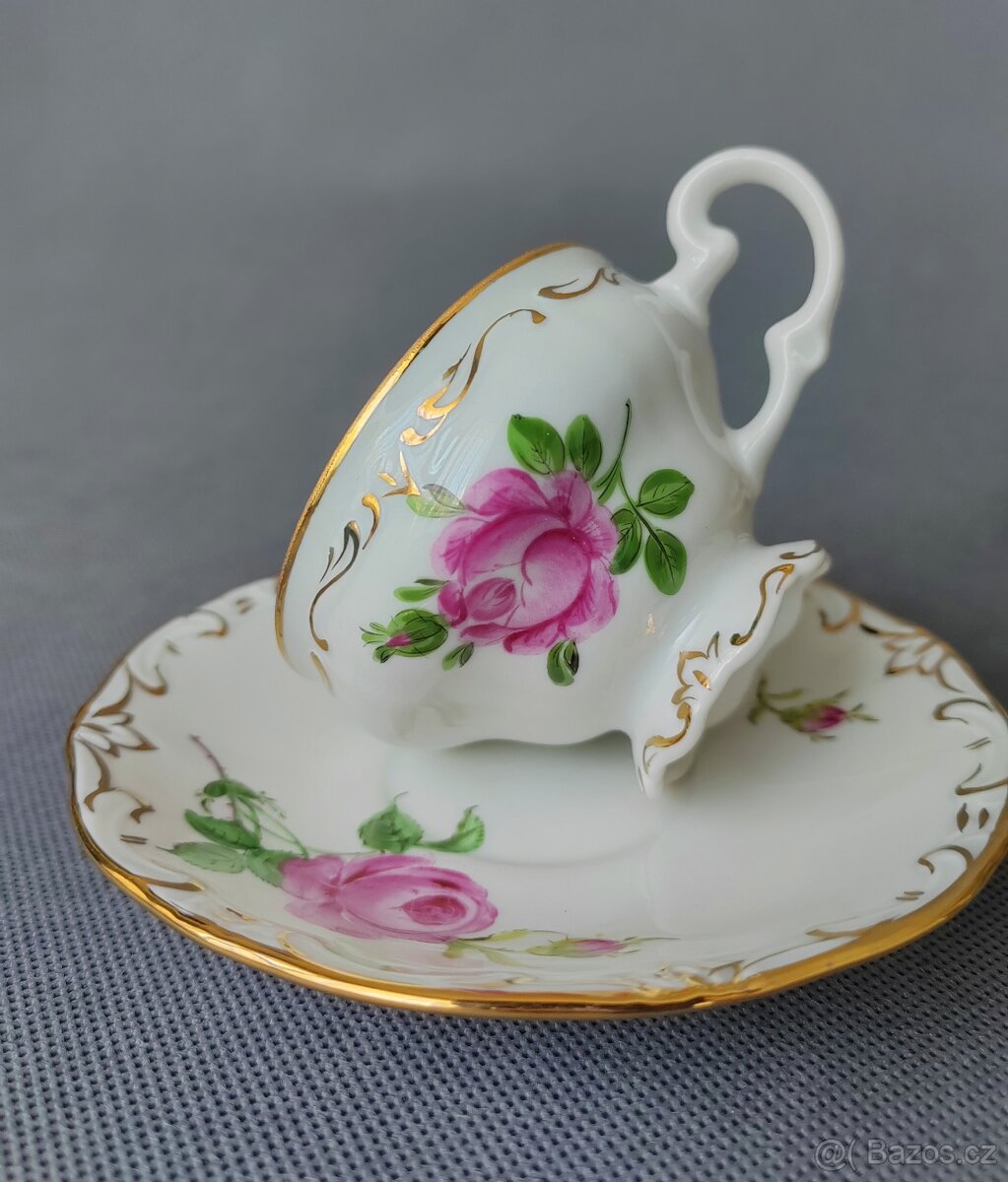 Krásný set porcelánových mokka šálků s podšálkem - 16