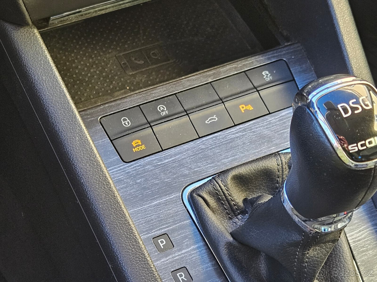 Škoda Octavia III SCOUT Combi 2.0 TDI 4x4 DSG • ODPOČET DPH - 16
