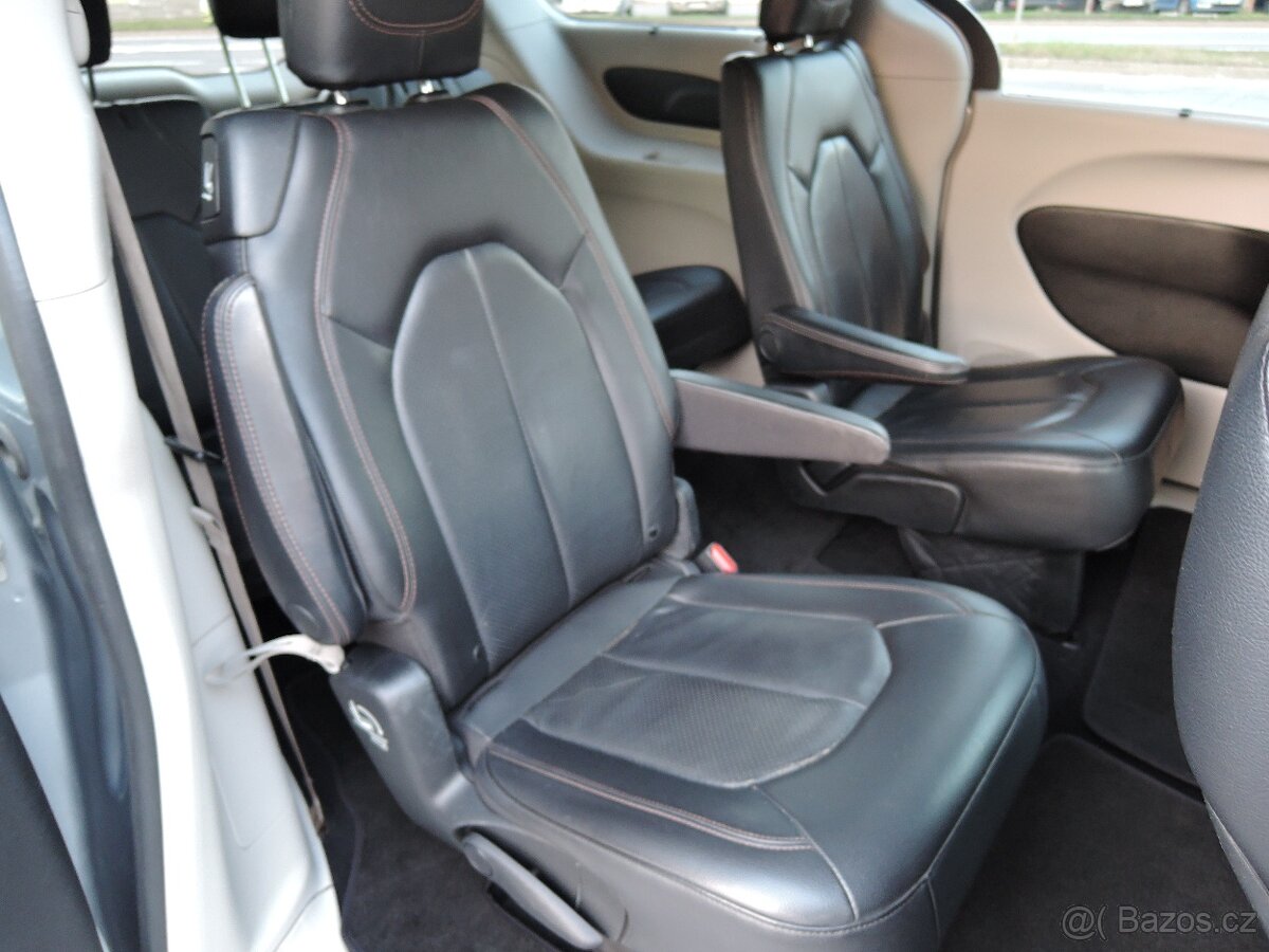 Chrysler Pacifica, 3,6 V6 Aut. StownGo Kůže 7míst - 16