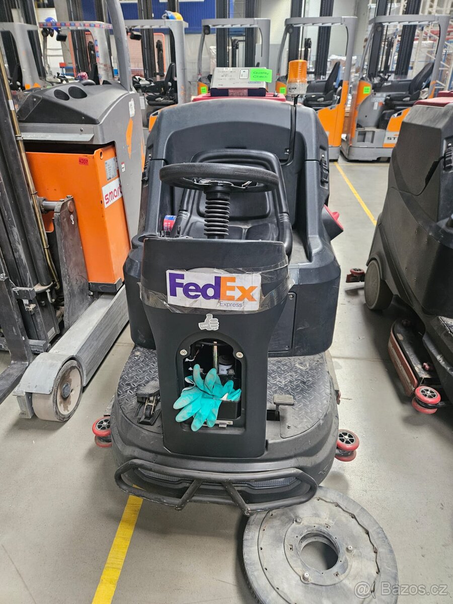 Likvidace - vysokozdvižný vozík - paletový - retrak Still - 16