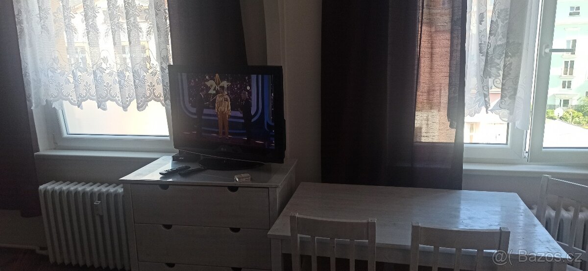 REZERVACE Prodám byt 1+1 Karlovy Vary, Vítězná (RK nevolat) - 16