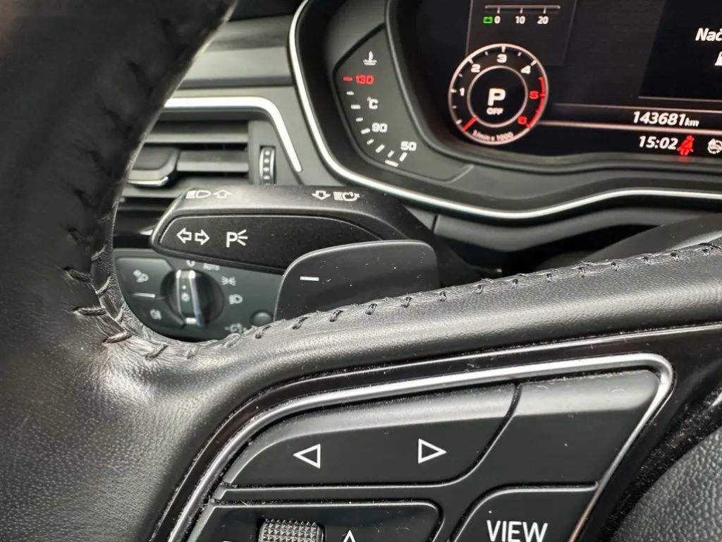 Audi A4, 2.0 TDI 140KW QUATTRO,S-LINE - 16