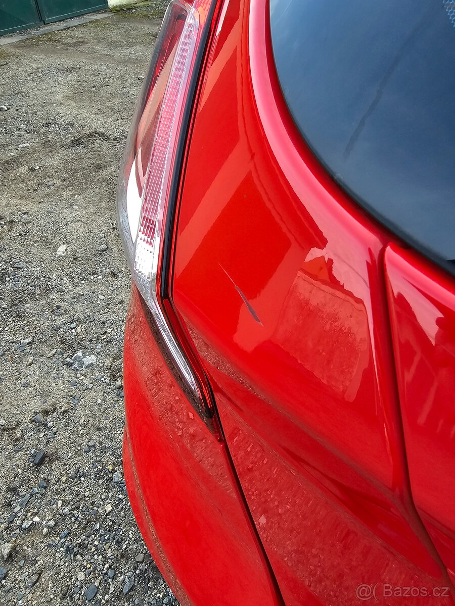 Ford Fiesta - 16