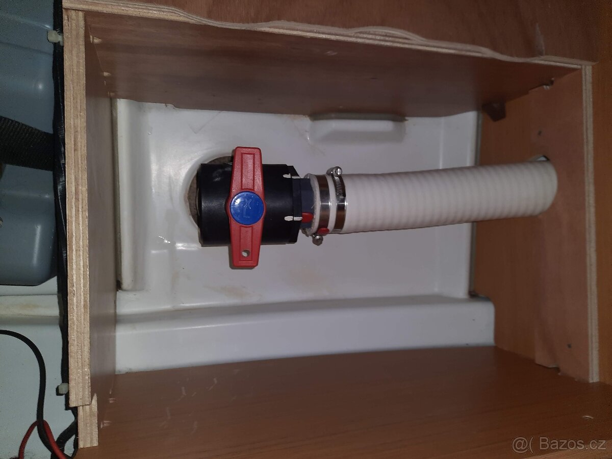 Plachetnice SUN ODYSSEY 30i - 16