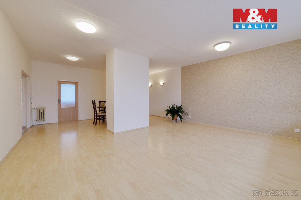 Pronájem bytu 3+1 v Mariánských Lázních, ul. Stavbařů - 16