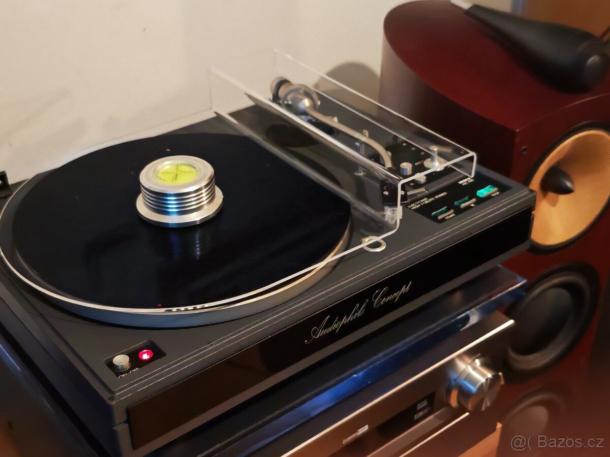 Gramofon TESLA MC400 - 16