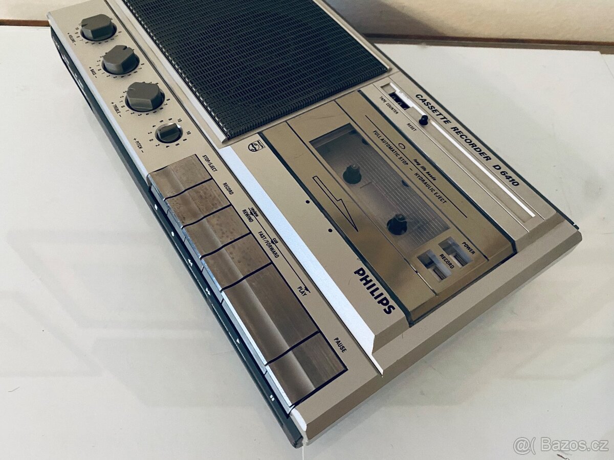 Kazetový magnetofon Philips D6410, rok 1983 - 16