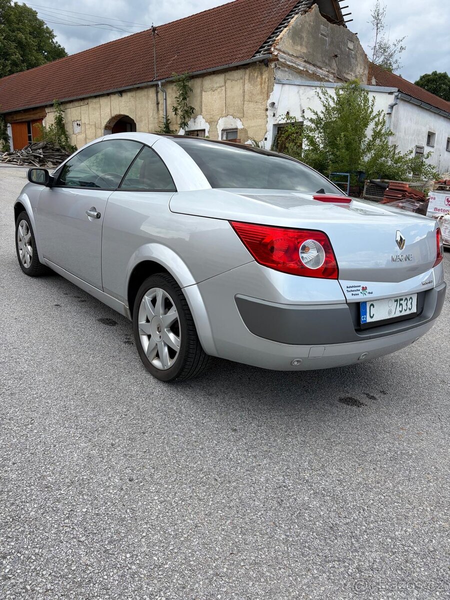 RENAULT MEGANE KABRIO 1.9DCi - 16