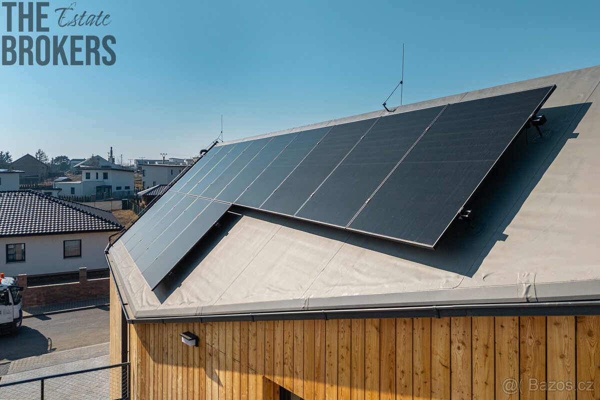 Prodej nízkoenergetického rodinného domu 141 m², pozemek 36 - 16