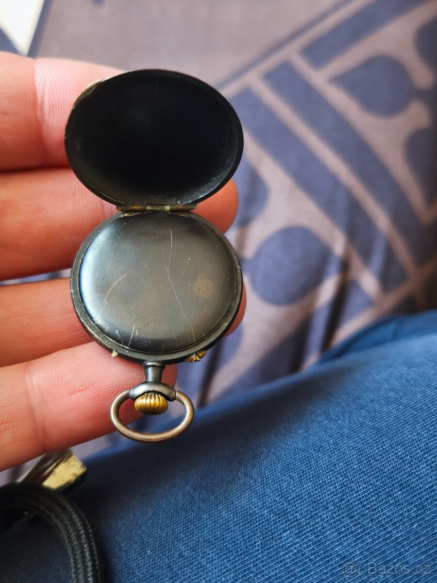 Staré kapesní hodinky. - 16